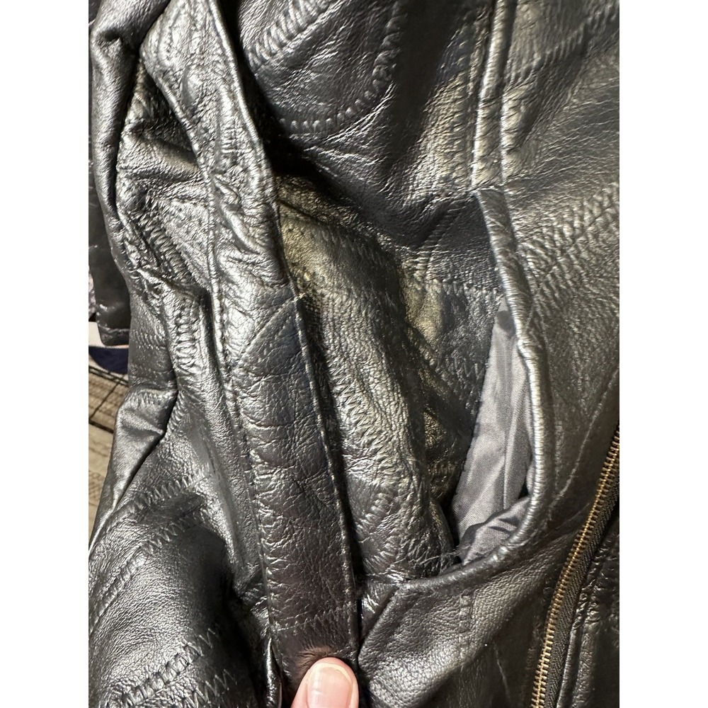 Leather & Soul Men's Black Leather Jacket XL Full Zip Lined Spread Collar Short - Picture 4 of 13
